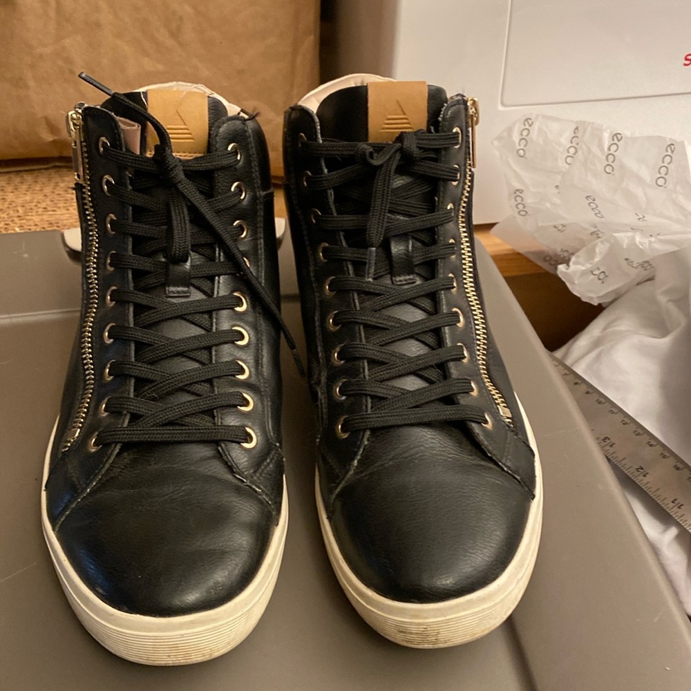 Aldo hitop black sneakers